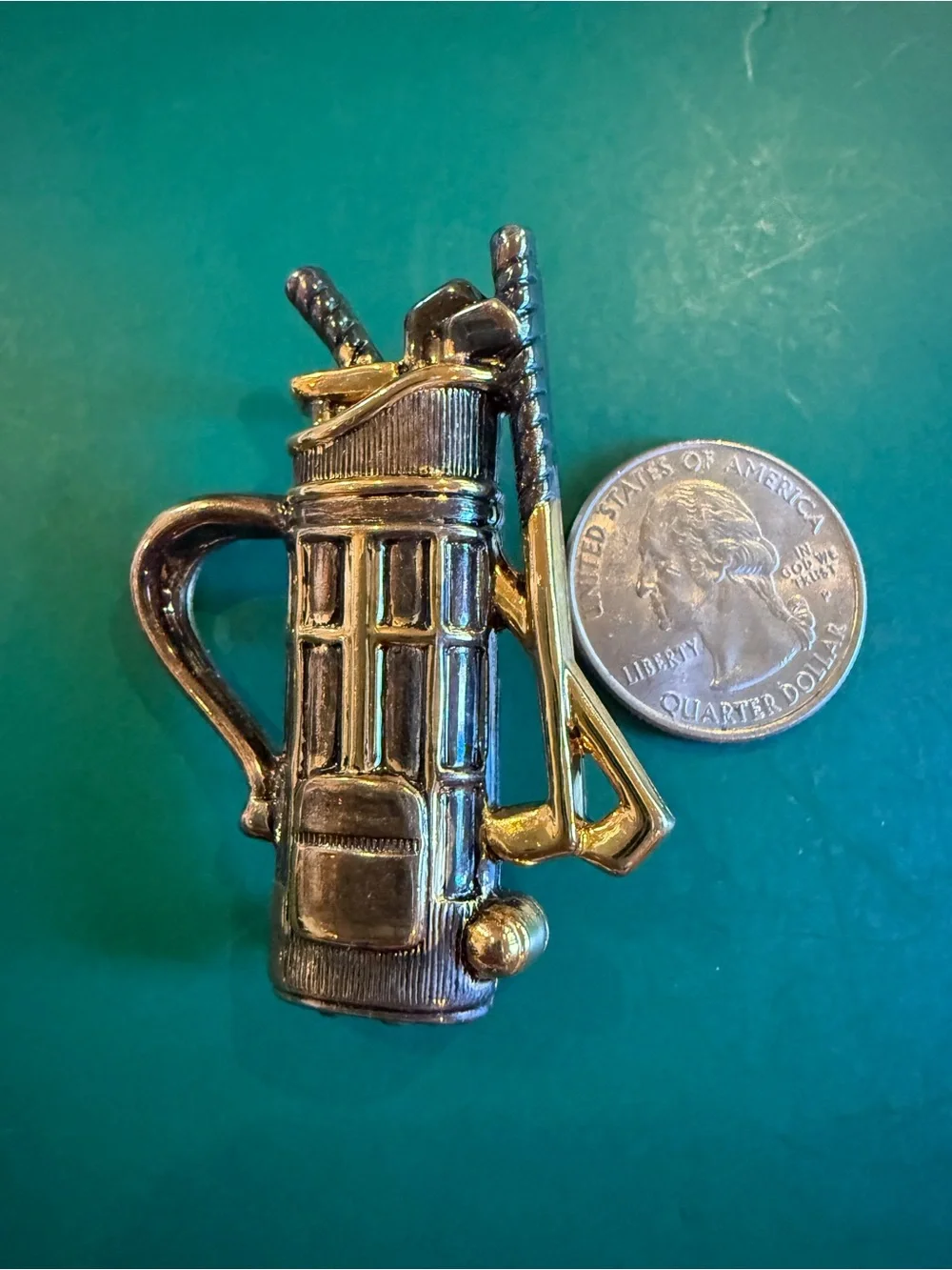 Vintage “Best” Gold-Tone Golf Bag Brooch/Pin